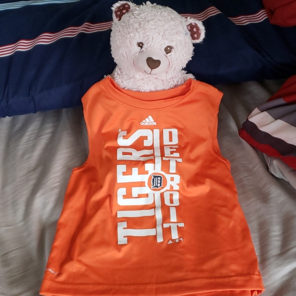 Adidas, Detroit Tigers tank